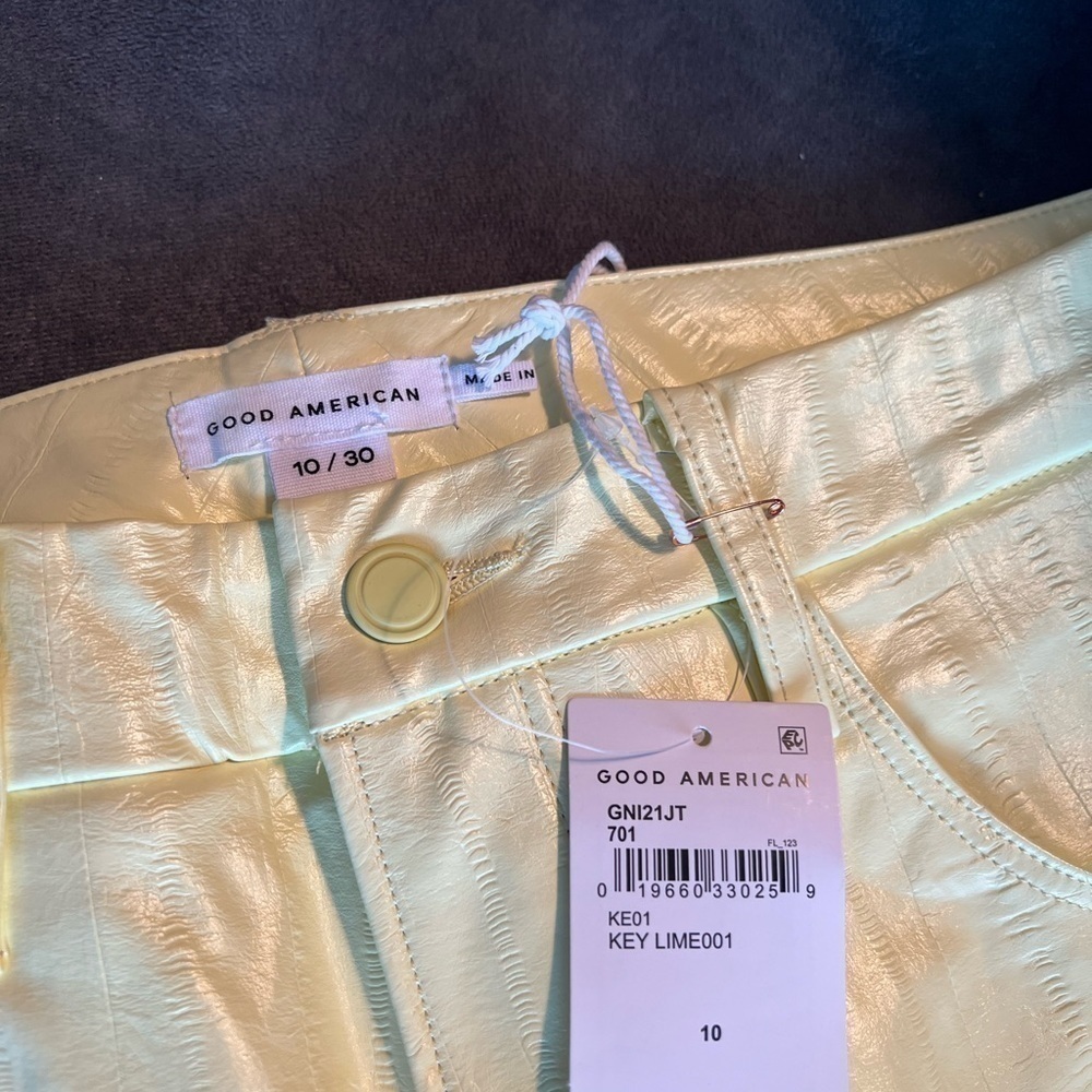 Good American 90s relaxed faux leather straight leg pants size 10 lemon - Picture 7 of 14